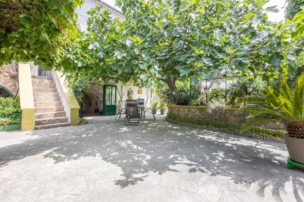 Apartment Volte Punat Exterior foto